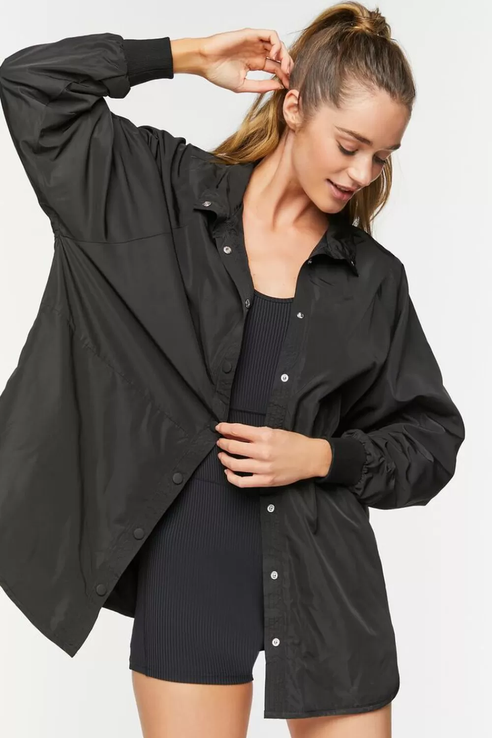 Jackets + Outerwear>Forever 21 Active Oversized Dolphin-Hem Jacket Black