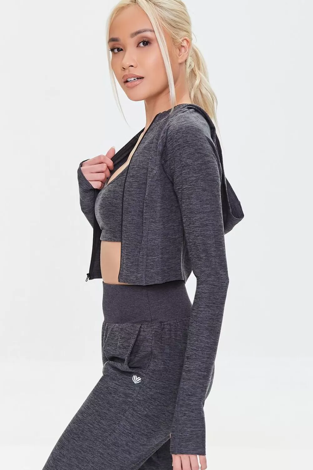 Jackets + Outerwear>Forever 21 Active Zip-Up Cropped Hoodie Black