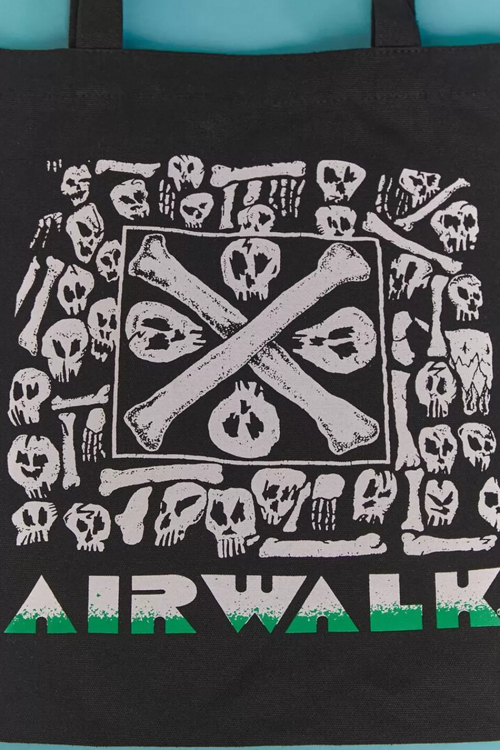 Bags + Backpacks>Forever 21 Airwalk Skull Graphic Tote Bag Black/Multi