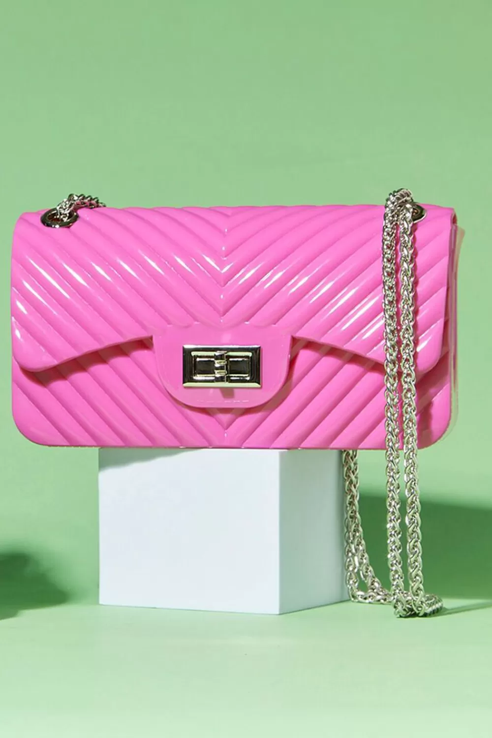 Bags + Backpacks>Forever 21 Chevron-Quilted Chain Crossbody Bag Pink