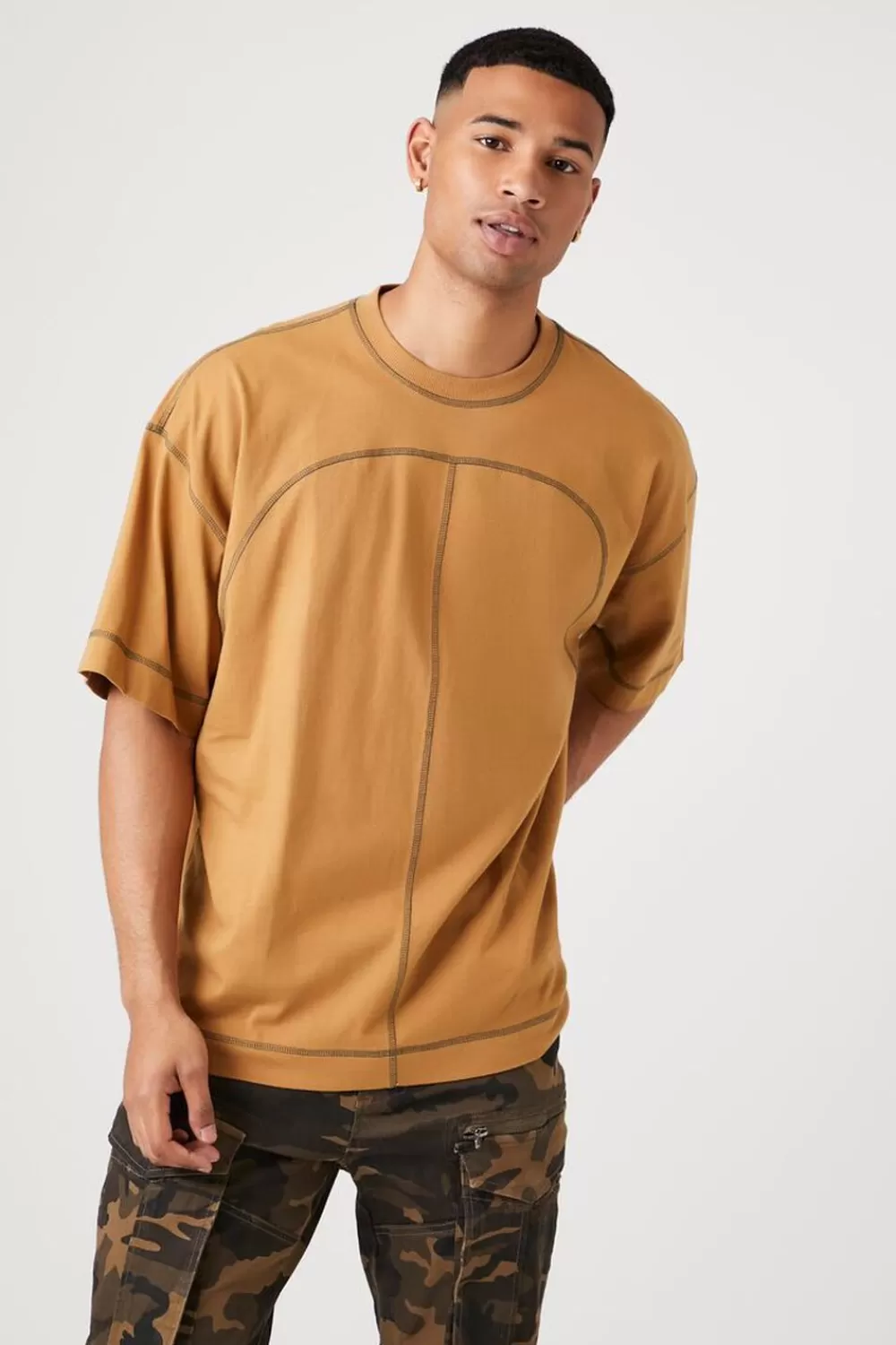 Tops>Forever 21 Contrast-Stitch Crew Neck Tee Light Brown