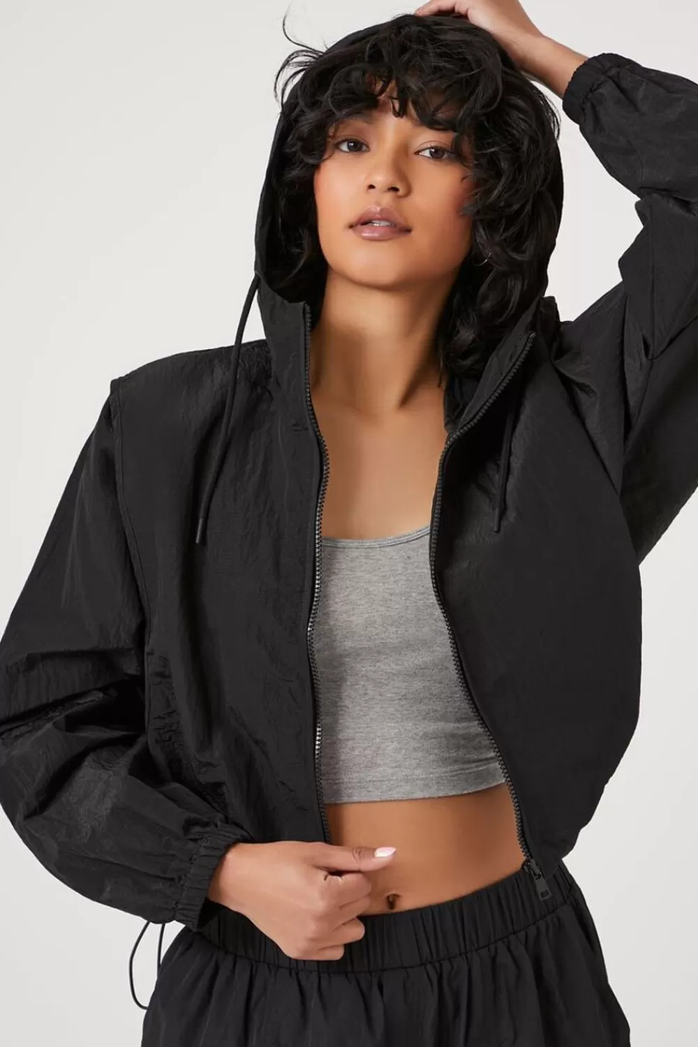 Jackets + Outerwear>Forever 21 Cropped Windbreaker Jacket Black