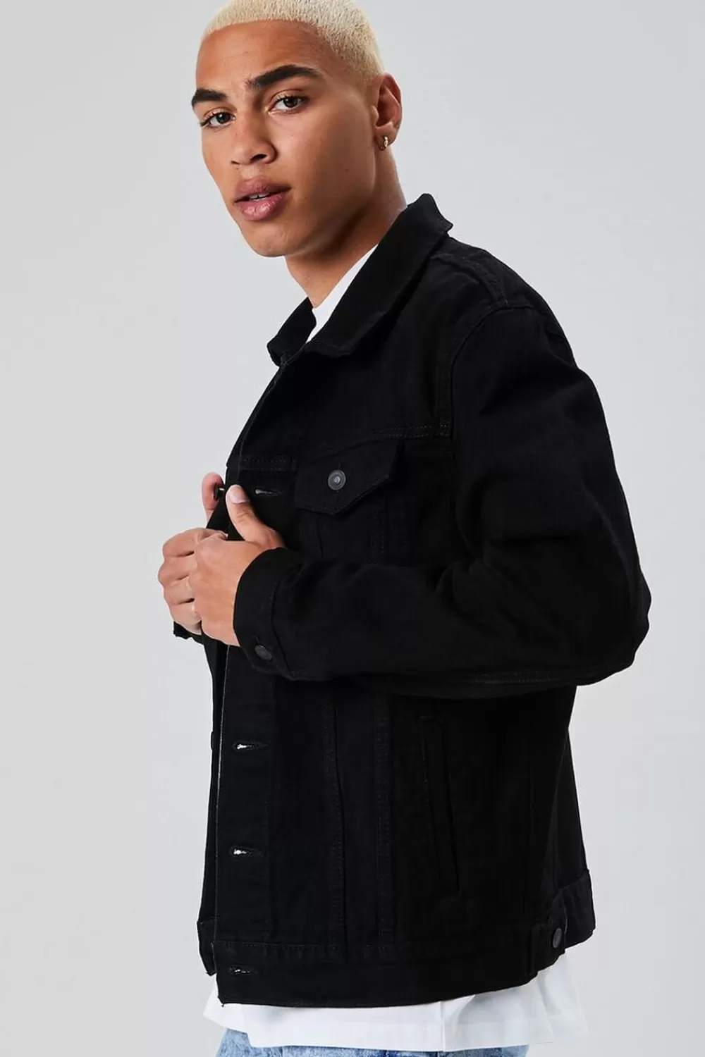 Jackets + Outerwear>Forever 21 Denim Button-Up Jacket Black