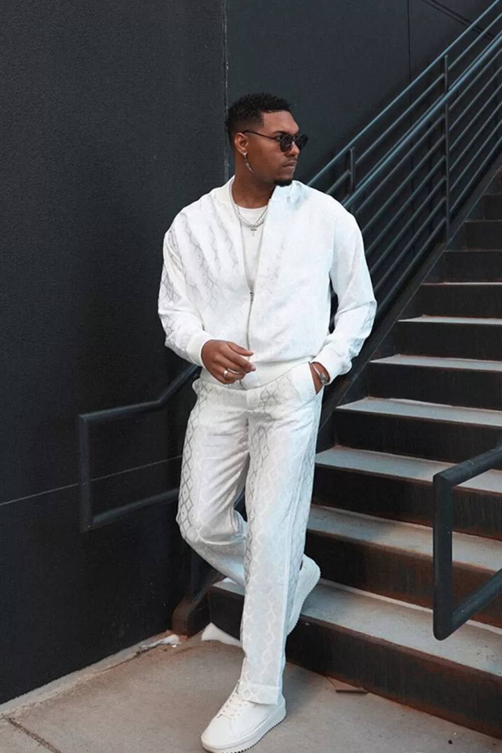 Matching Sets>Forever 21 Diamond Slim-Fit Pants White