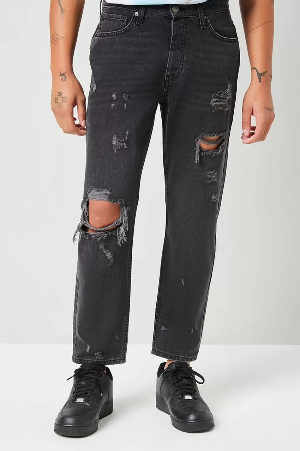 Jeans + Denim>Forever 21 Distressed Slim-Fit Jeans Washed Black