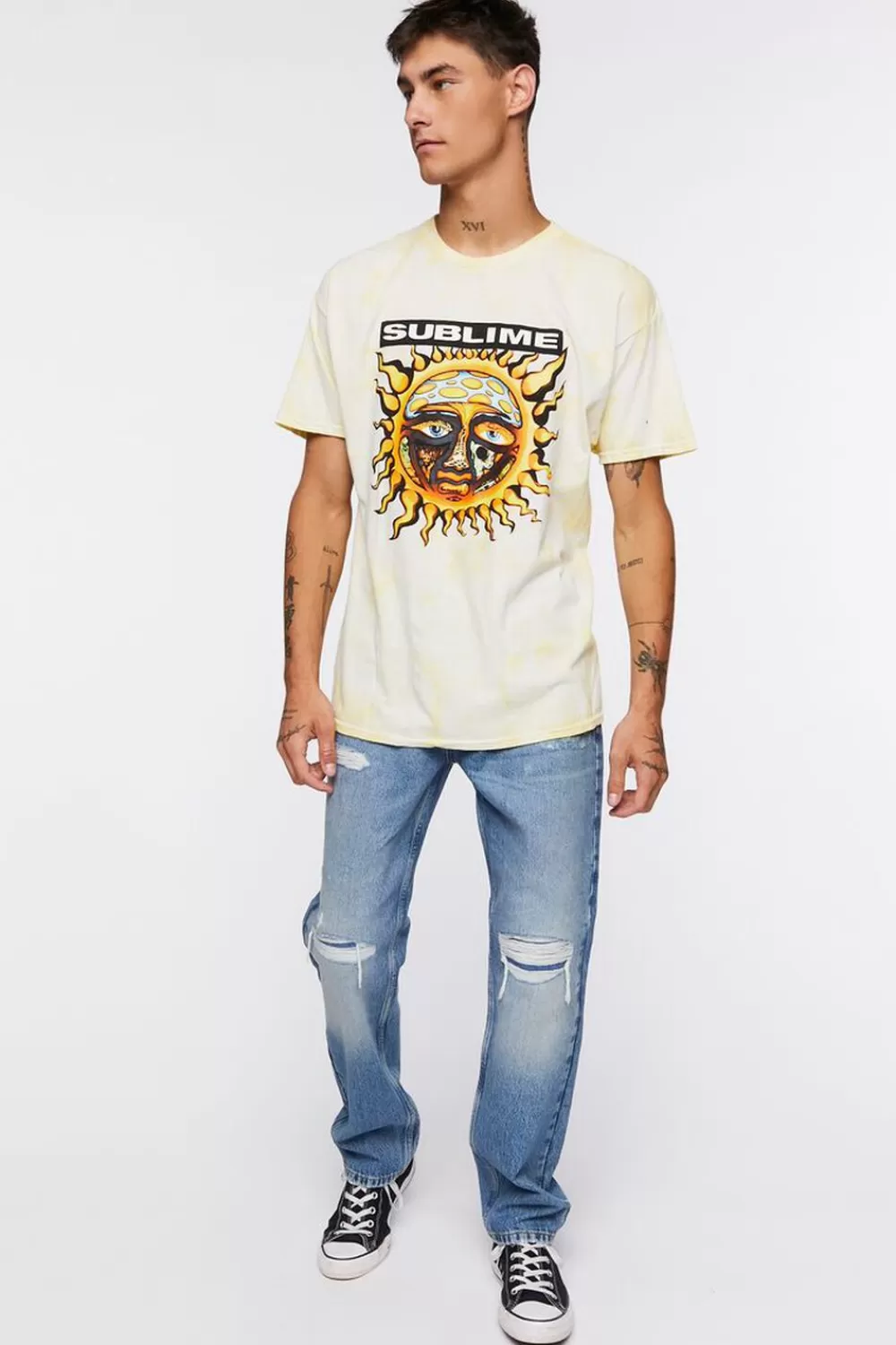 Jeans + Denim>Forever 21 Distressed Straight-Leg Jeans Medium Denim