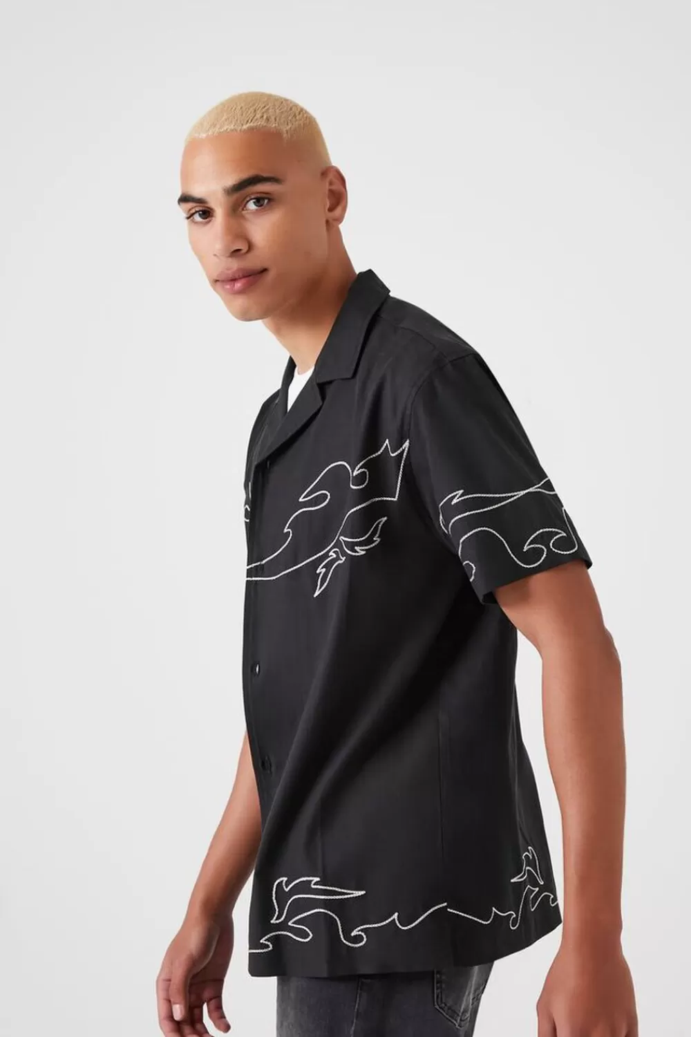 Tops>Forever 21 Embroidered Flame Shirt Black/White