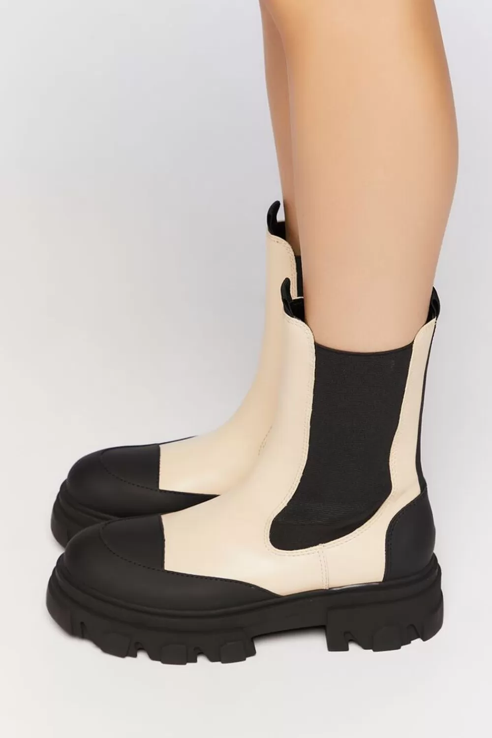 Boots + Booties>Forever 21 Faux Leather Lug Chelsea Boots Vanilla/Black