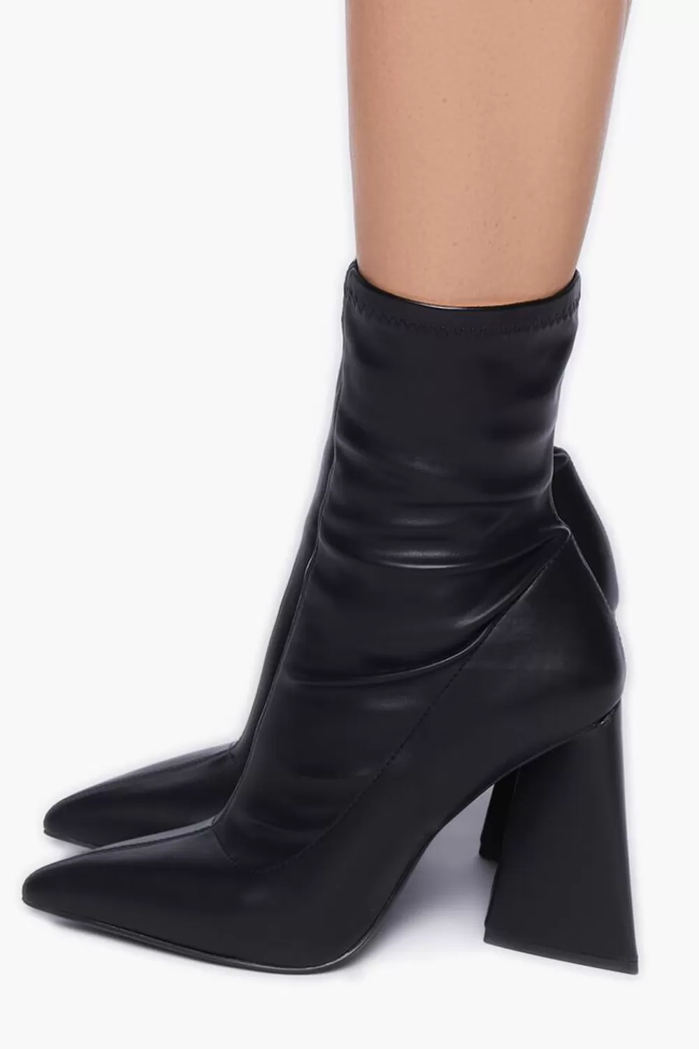 Boots + Booties>Forever 21 Faux Leather Pointed Booties Black
