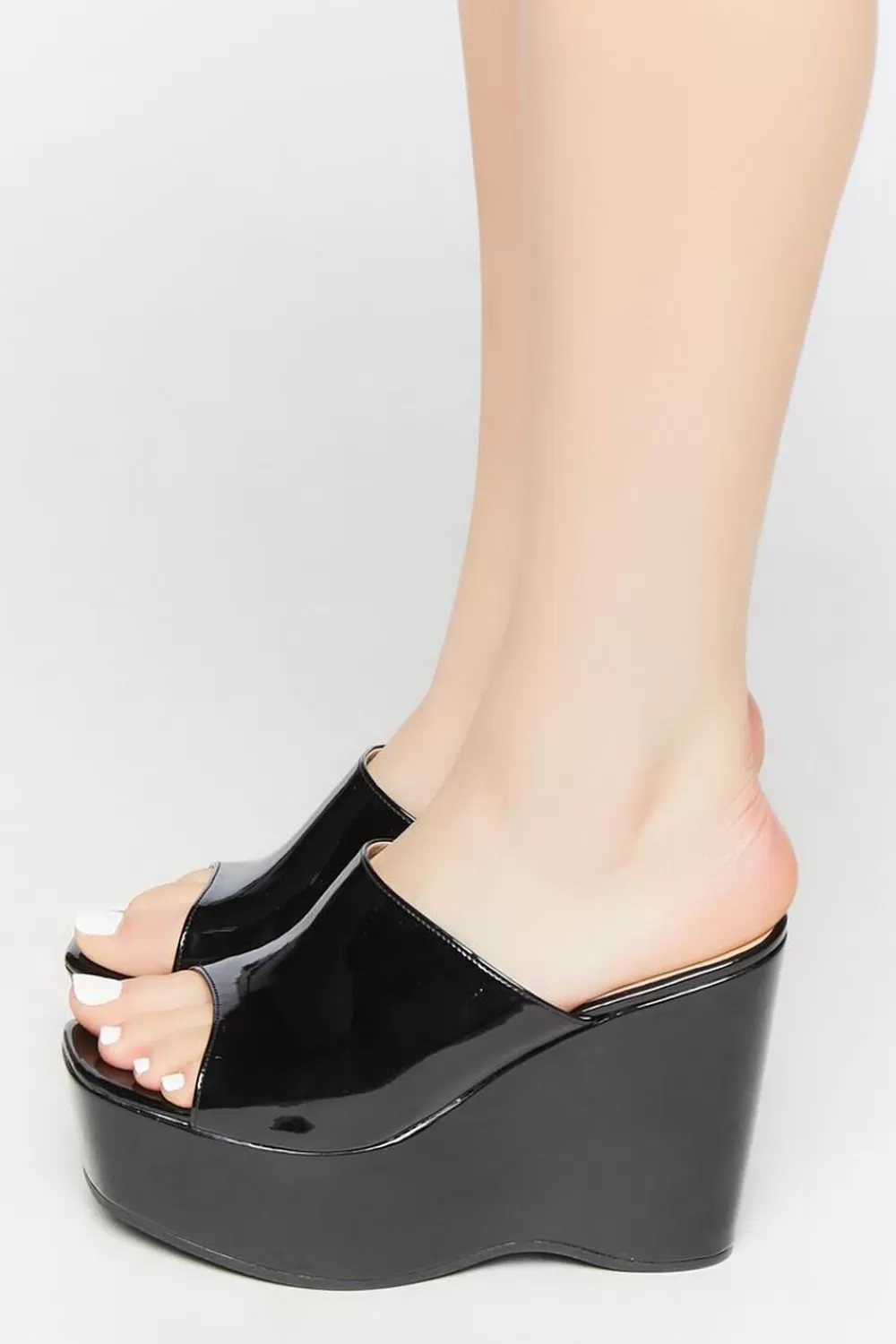 Wedges + Platforms>Forever 21 Faux Patent Leather Platform Wedges Black
