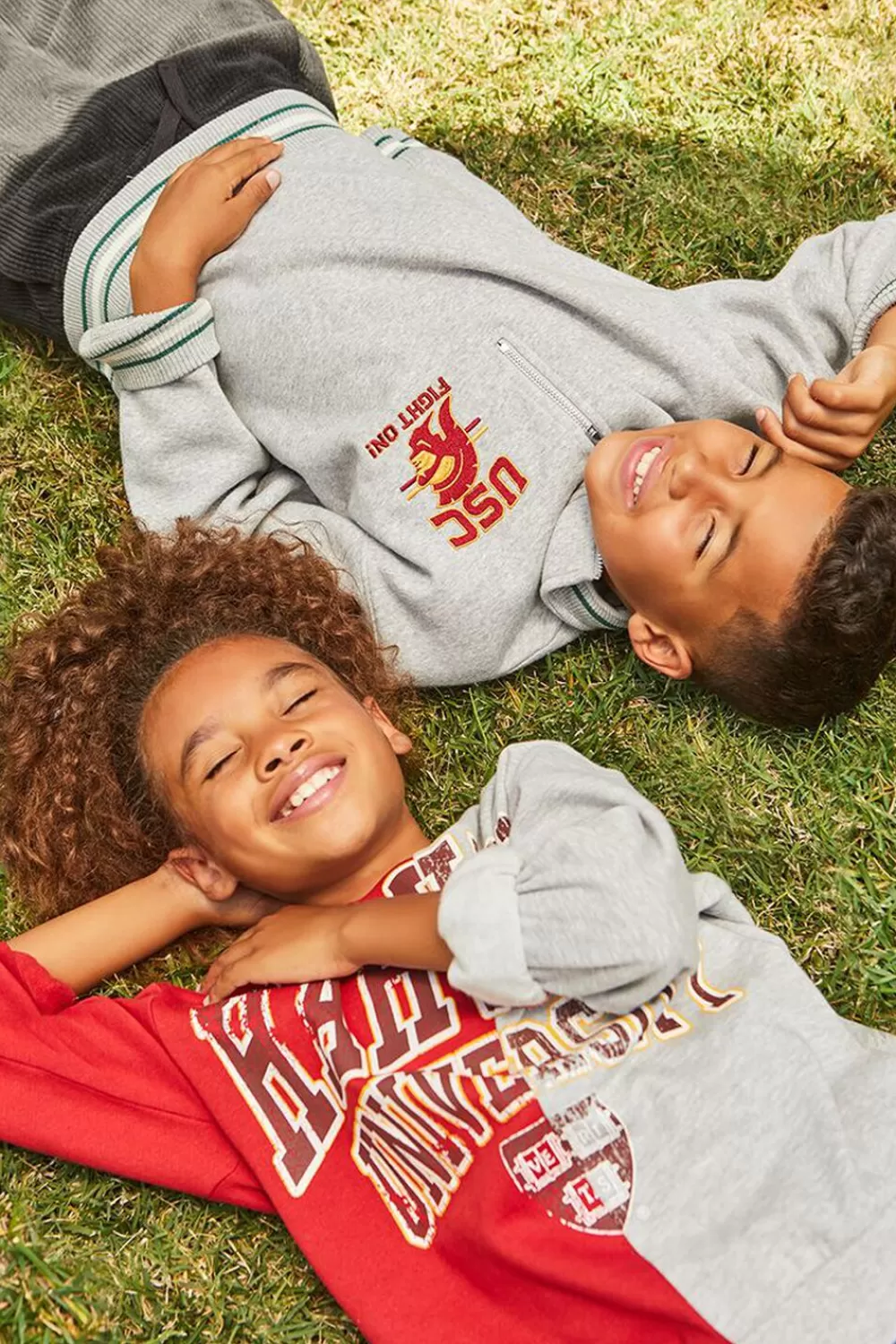 Tops>Forever 21 Girls Usc Graphic Half-Zip Pullover (Kids) Heather Grey
