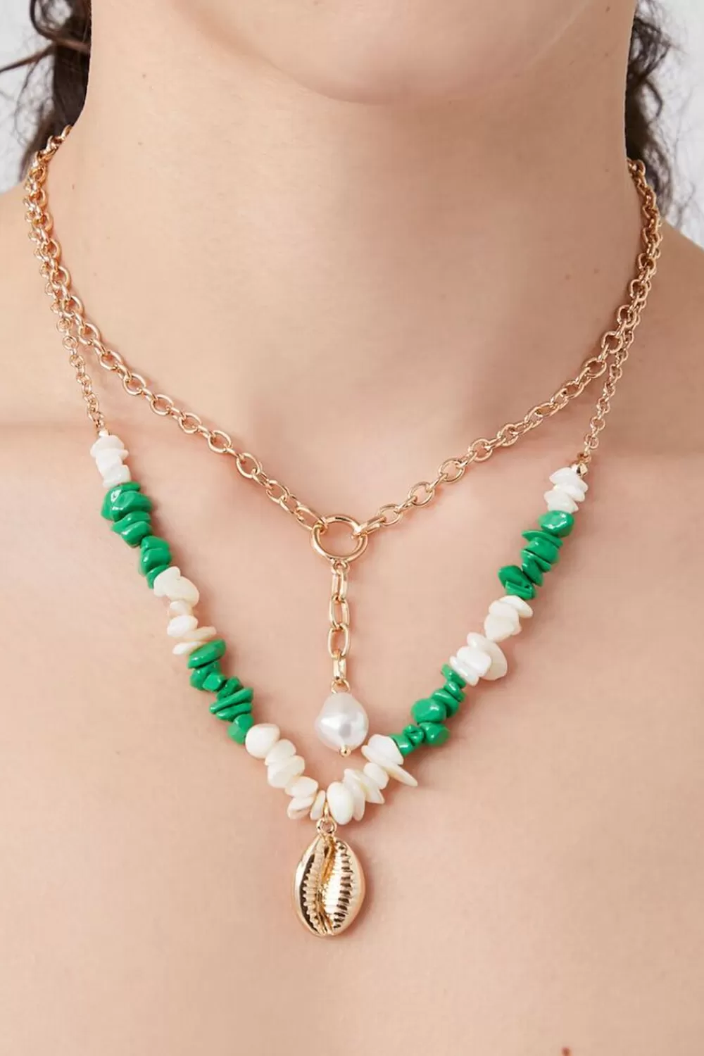 Necklaces>Forever 21 Layered Seashell Necklace Gold/Green