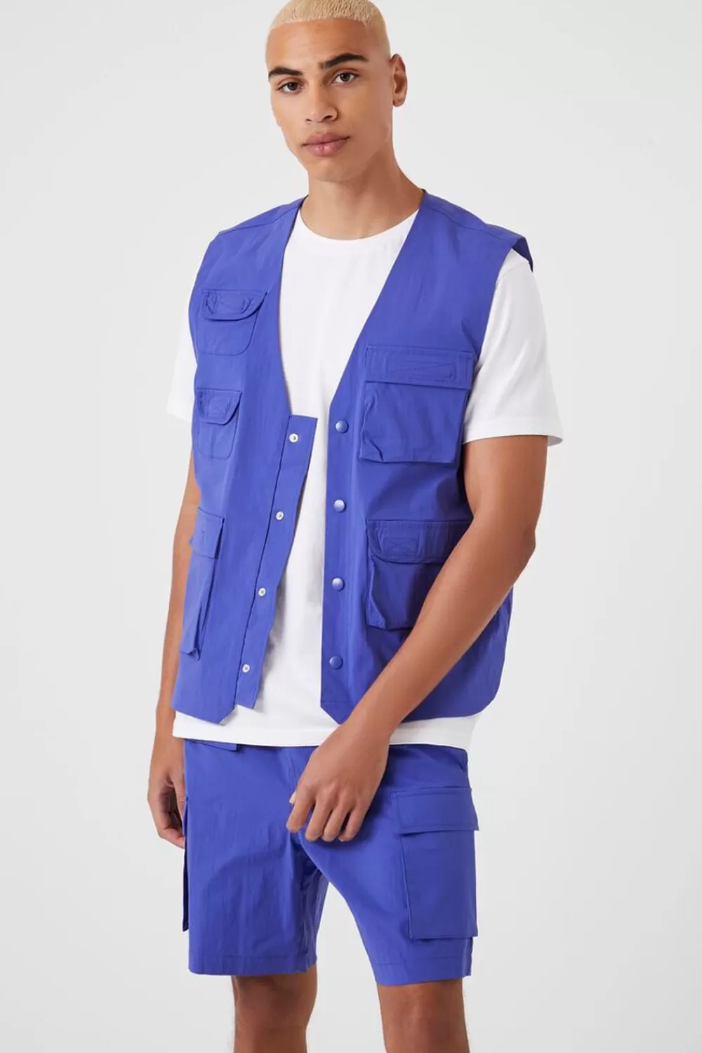 Activewear + Athletic>Forever 21 Nylon Utility Cargo Shorts Royal Blue