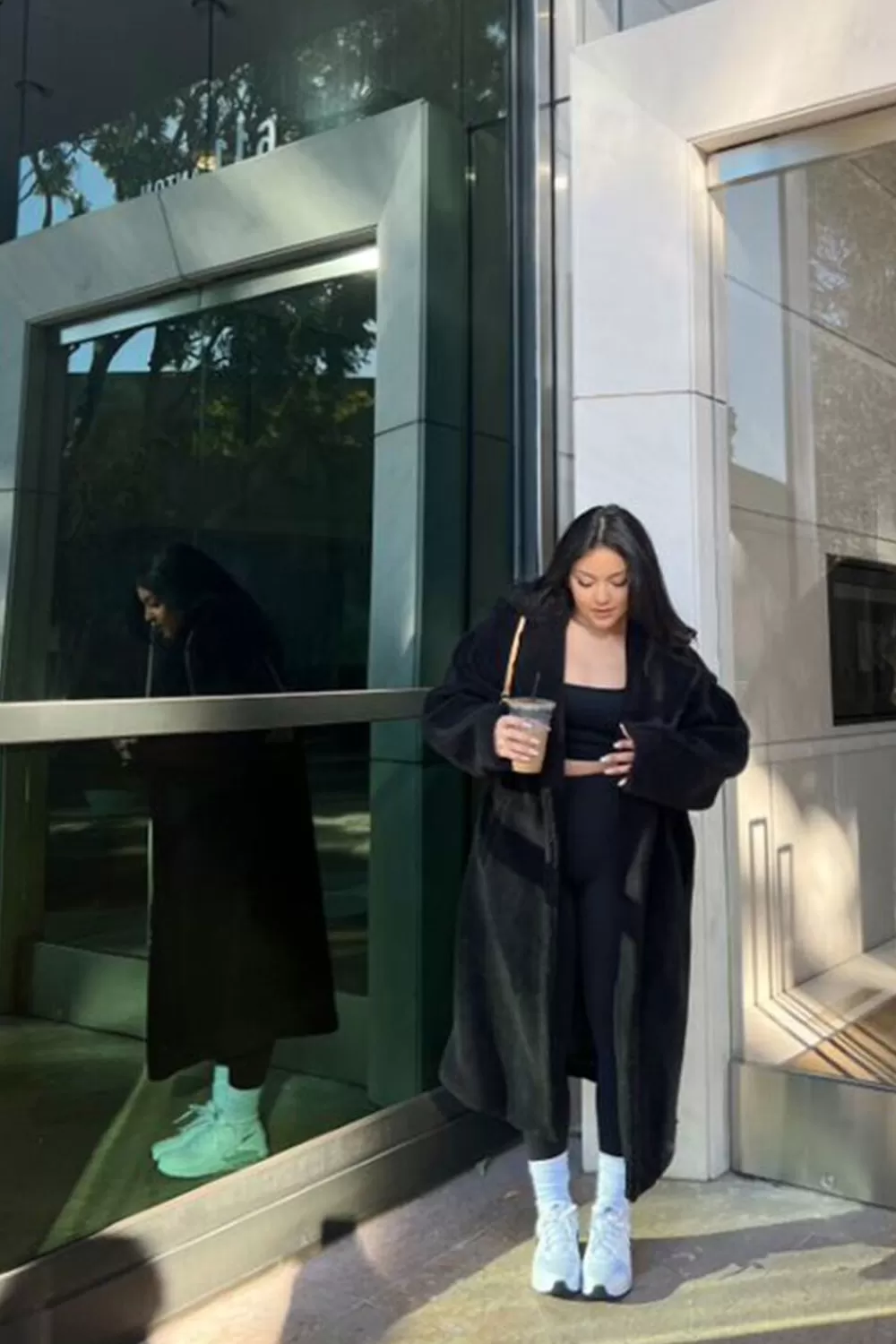 Jackets + Outerwear>Forever 21 Plush Drop-Sleeve Coat Black