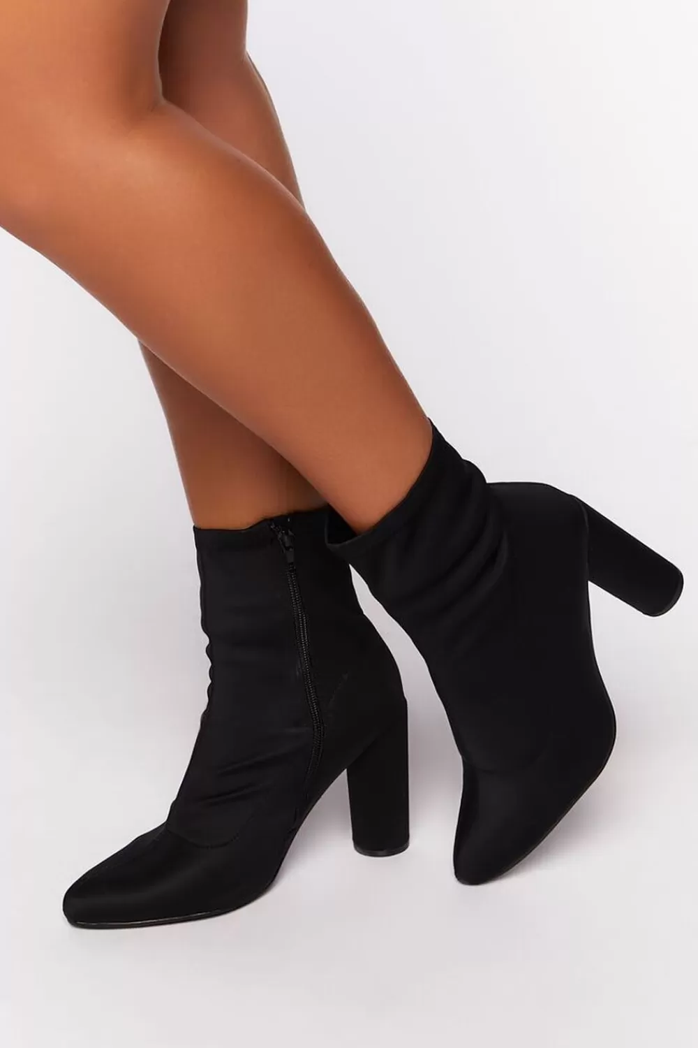 Boots + Booties>Forever 21 Pointed Toe Ankle Boots (Wide) Black