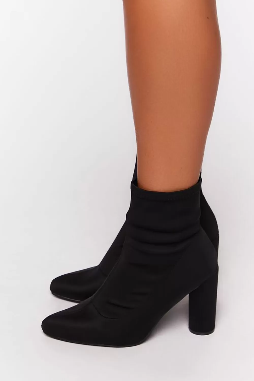 Boots + Booties>Forever 21 Pointed Toe Ankle Boots (Wide) Black