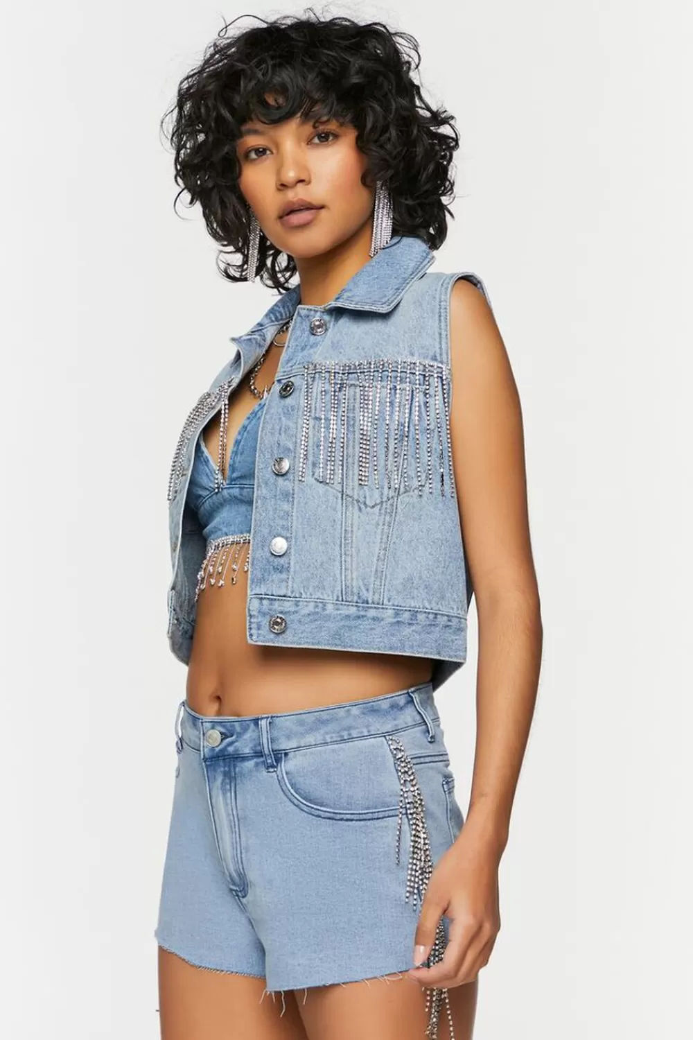 Bottoms>Forever 21 Rhinestone-Fringe Denim Shorts Light Denim