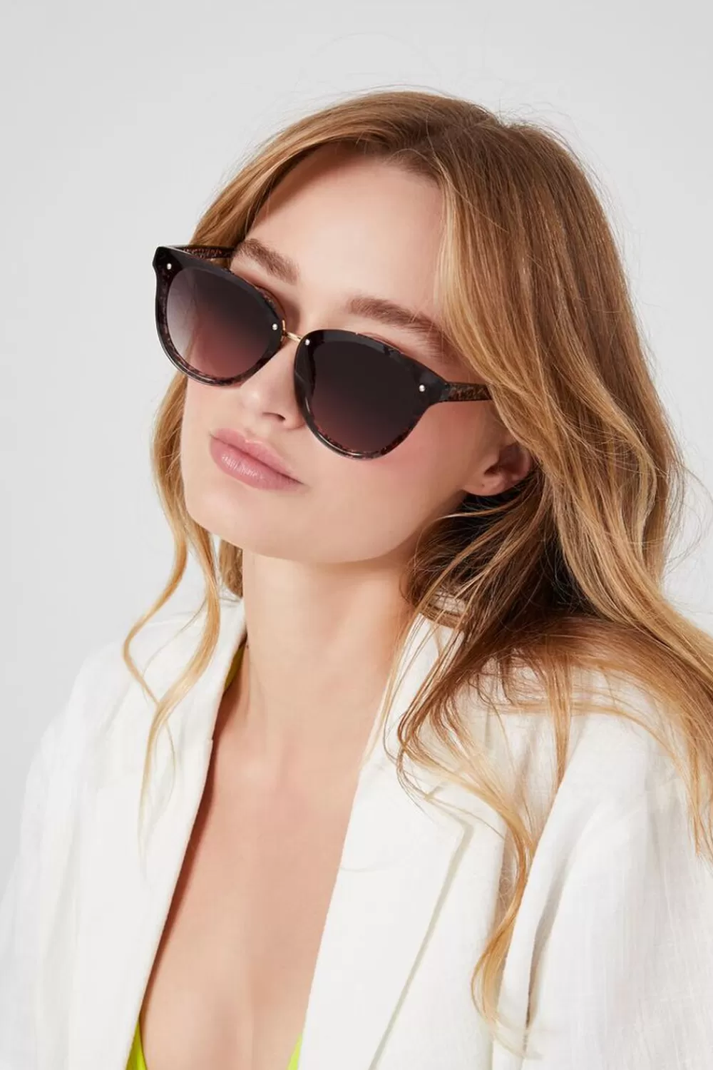 Sunglasses + Readers>Forever 21 Round Frame Sunglasses Black/Brown